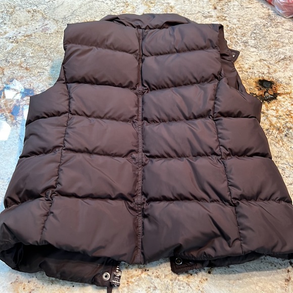 J.CREW Down Vest - Picture 2 of 5